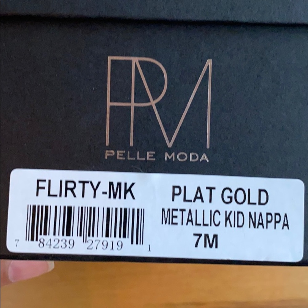 Pelle Moda Gold Heels - Picture 7 of 8
